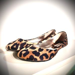 Steve Madden P.Heaven Leopard Ballet Flats Size 6